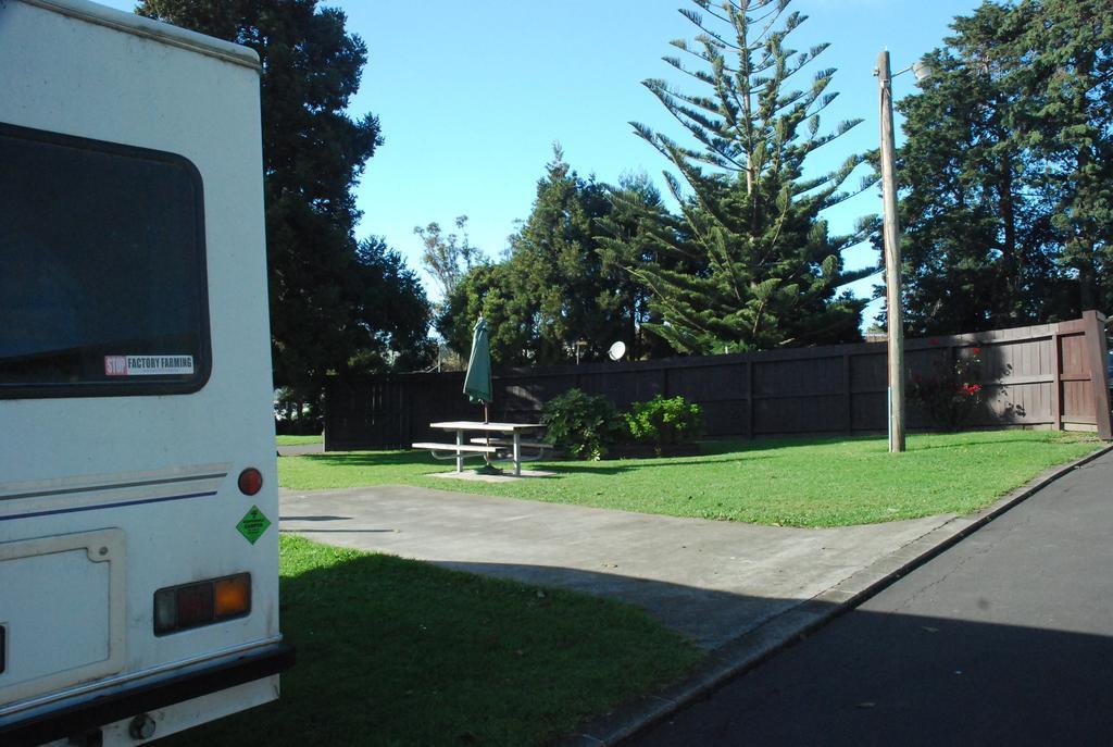 Avondale Motor Park Auckland Exterior foto